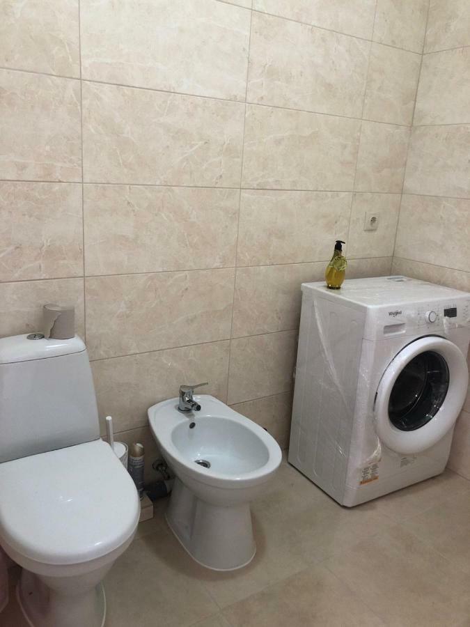 City Apartment Ternopil Buitenkant foto